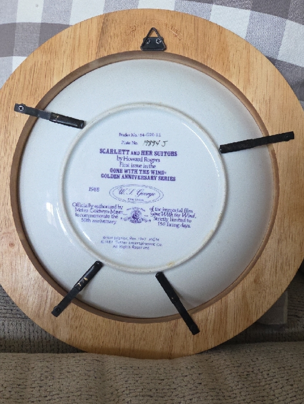 Gone With The Wind Scarlett And Her Suitors Golden Anniversary Series Plate - Picture 2 of 5